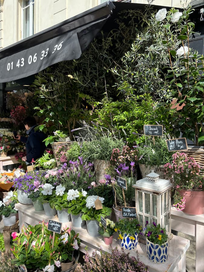 Local flower shop, 1 Apr 2024