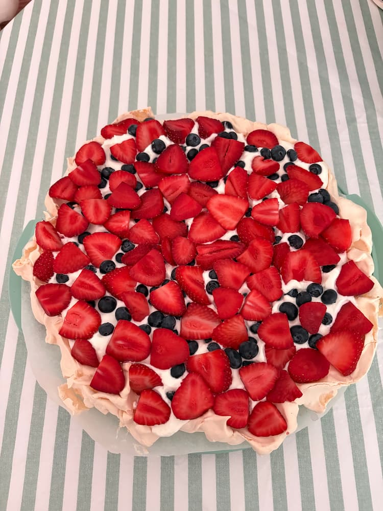 Pavlova for my birthday, 26 Jun 2025