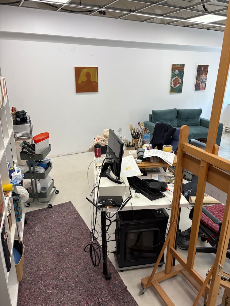 Studio now, 4 Aug 2025